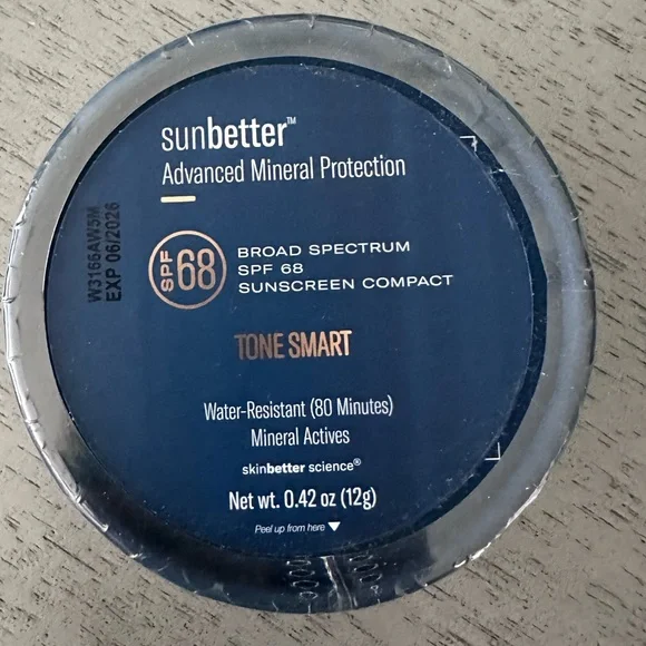 SUNBETTER TONE SMART SPF68 SUNSCREEN COMPACT *SKINBETTER SCIENCE - Picture 1 of 8